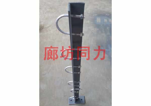 胀锚螺栓固定多乐竞在线网页版架